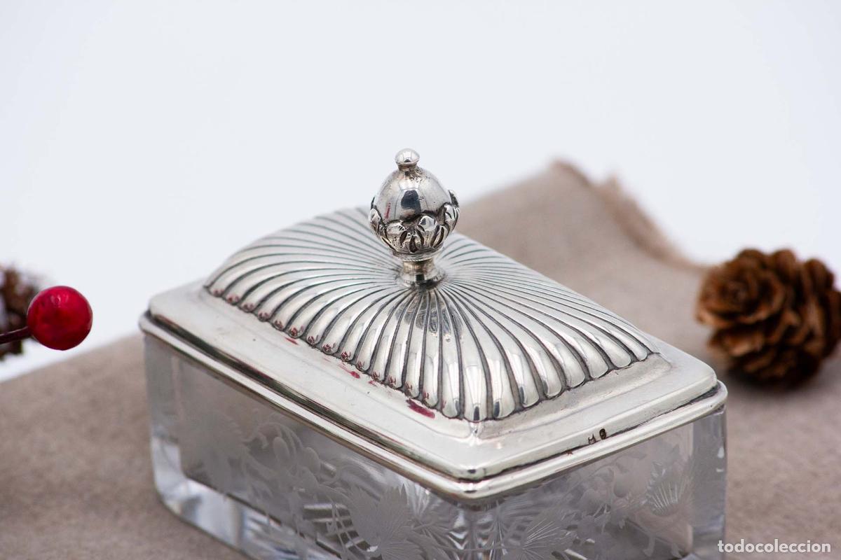 Antig&uuml;edades: jabonera de plata - Foto 2