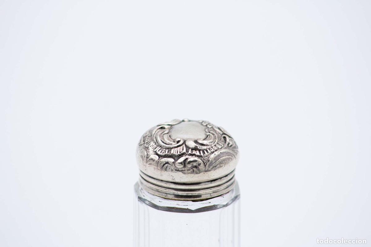 Antig&uuml;edades: Botella de vidrio y plata - Foto 3