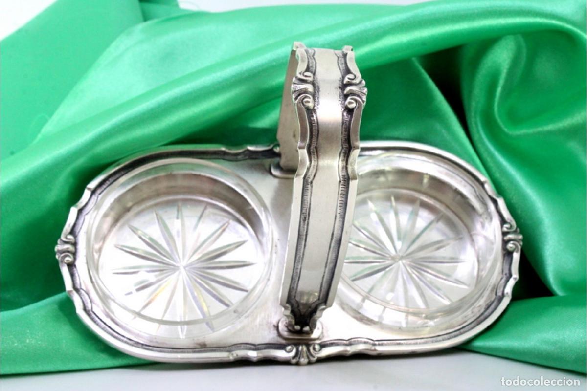 Antig&uuml;edades: Salero y pimentero, de plata. - Foto 4