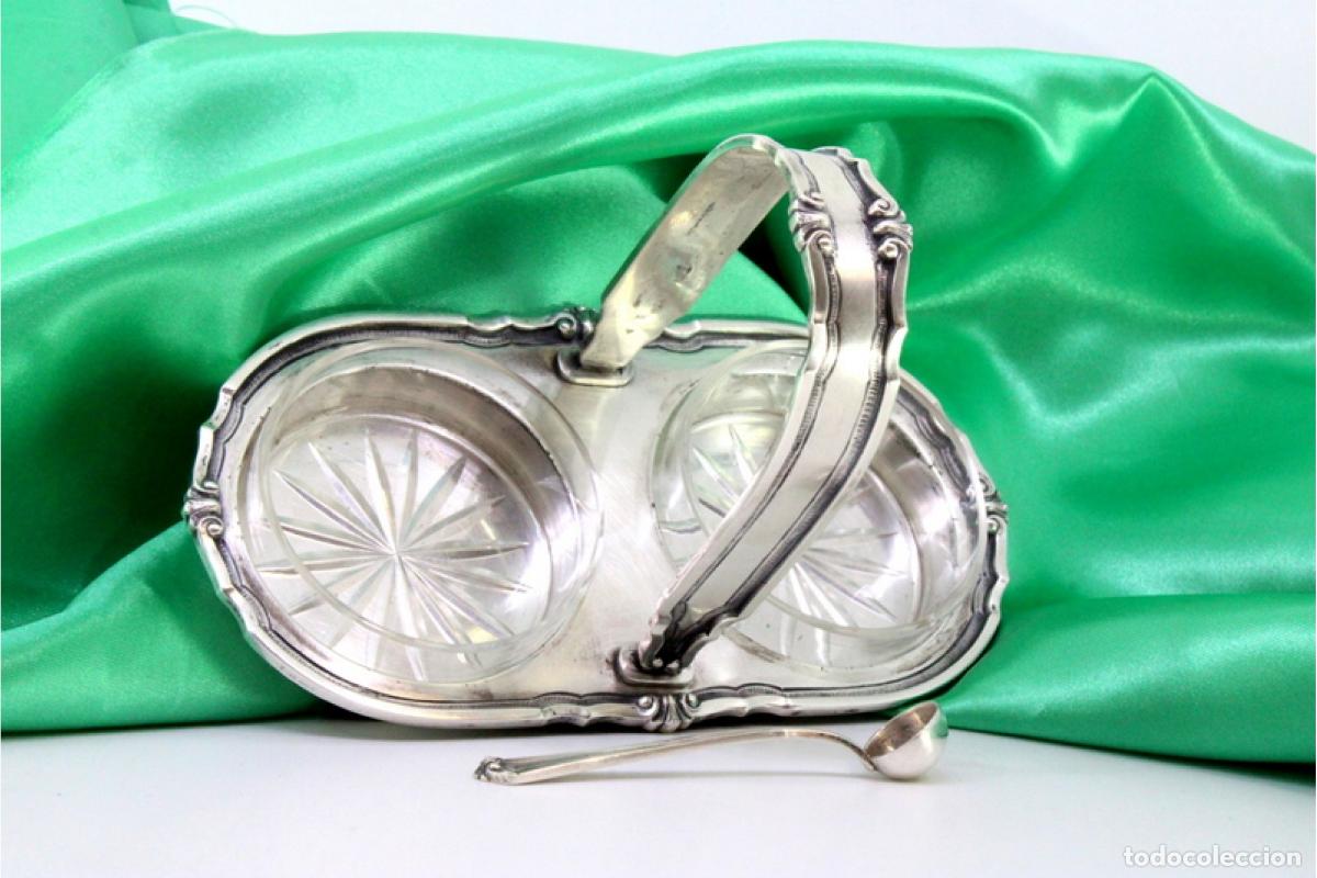 Antig&uuml;edades: Salero y pimentero, de plata. - Foto 1