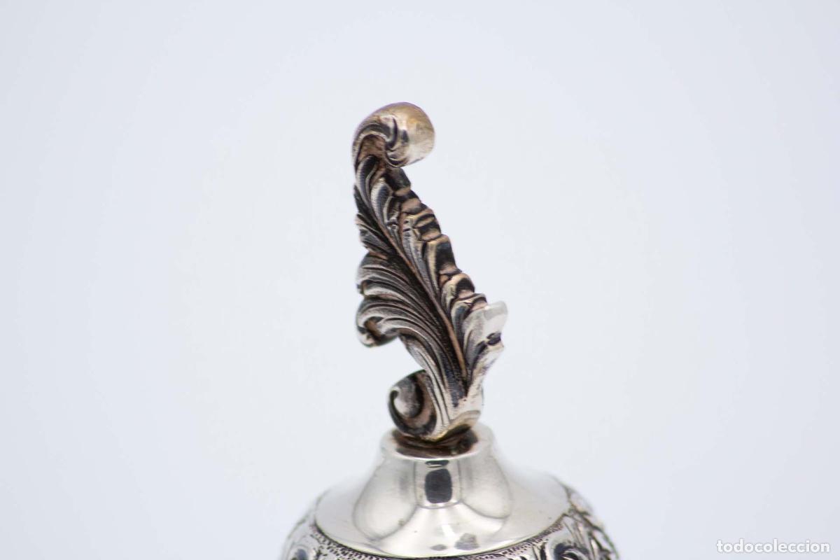 Antig&uuml;edades: Campana de plata - Foto 2