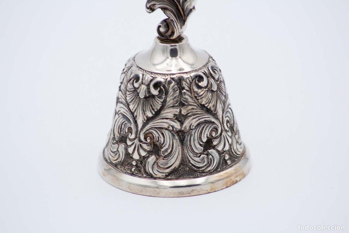 Antig&uuml;edades: Campana de plata - Foto 3