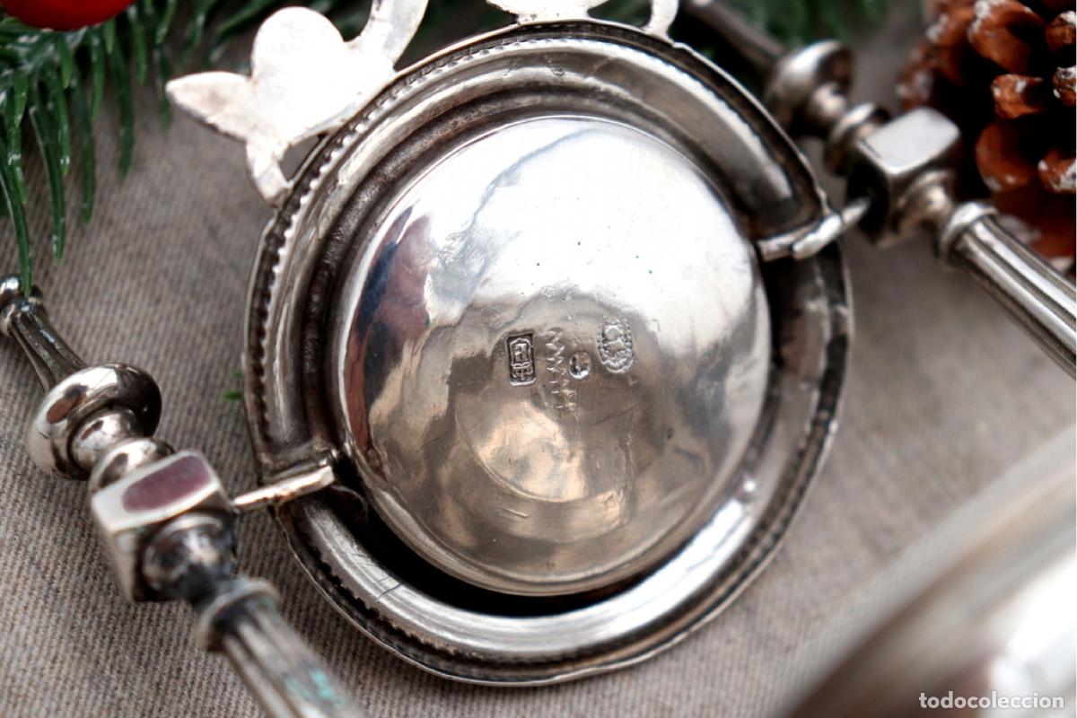 Antig&uuml;edades: Soporte para reloj de bolsillo, en plata - Foto 4