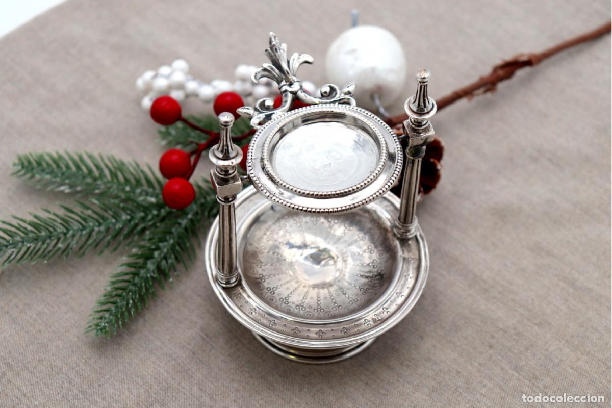 Antig&uuml;edades: Soporte para reloj de bolsillo, en plata - Foto 6