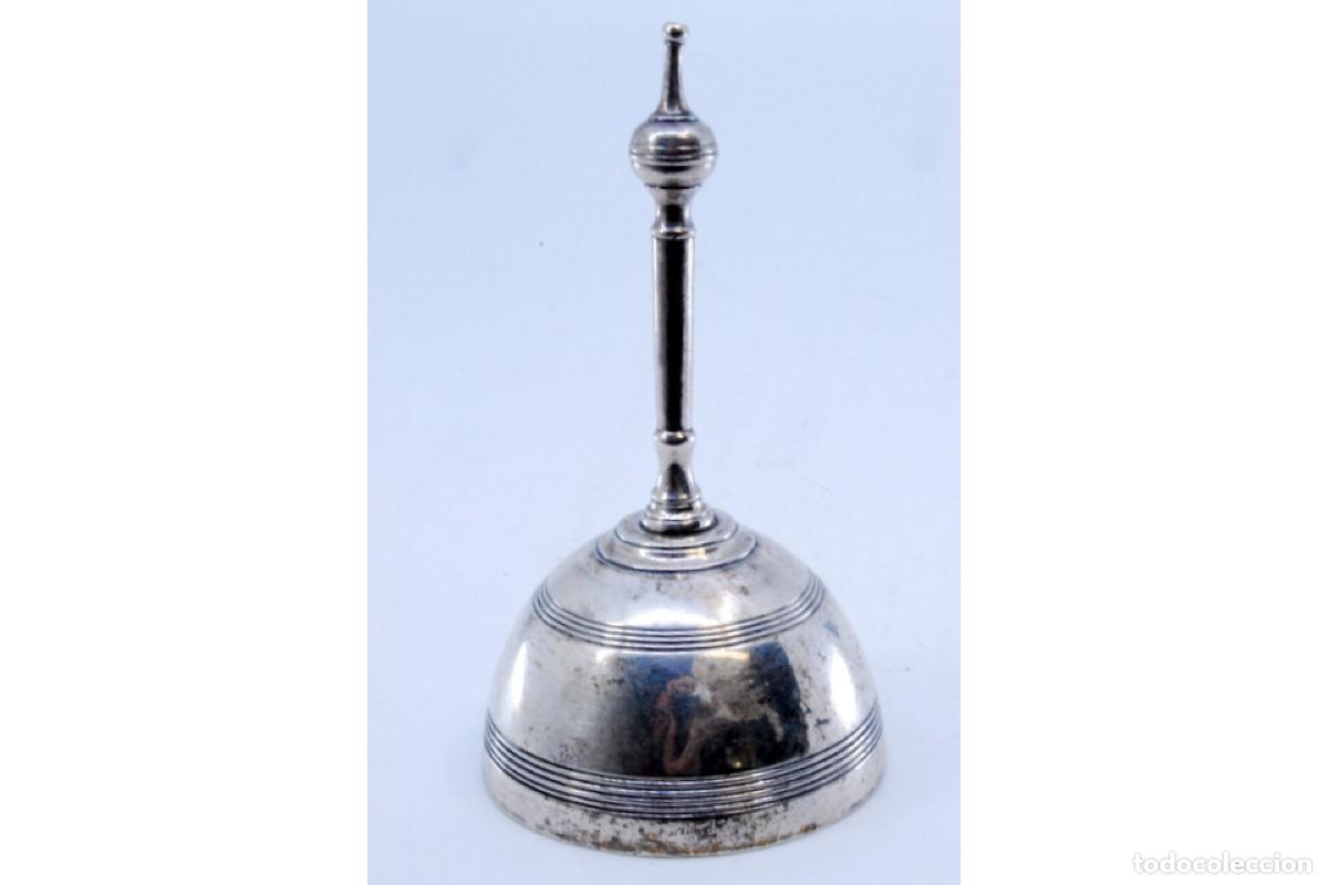 Antig&uuml;edades: Campana de plata - Foto 3