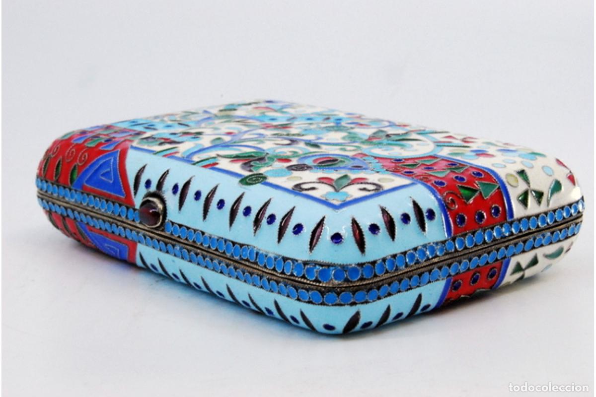 Antig&uuml;edades: Caja de tabaco, en cloisonn&eacute; de plata rusa. - Foto 3
