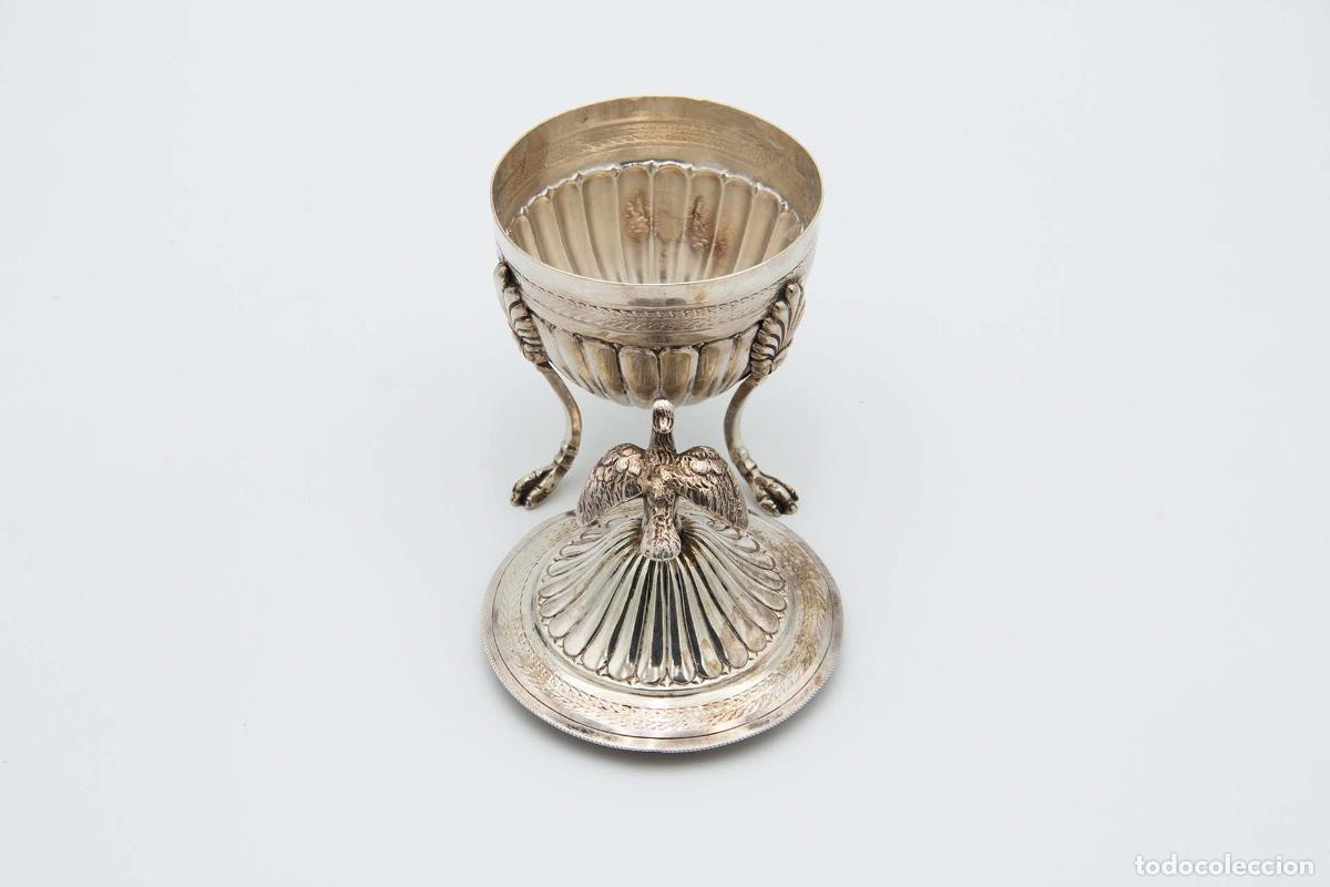 Antig&uuml;edades: copa de plata - Foto 3