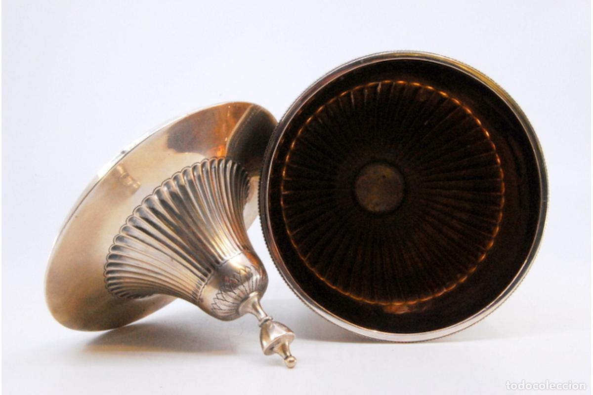 Antig&uuml;edades: bombonera de plata - Foto 9