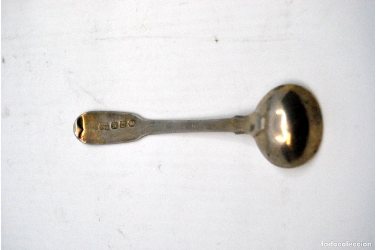 Antig&uuml;edades: cuchara de az&uacute;car de plata - Foto 5