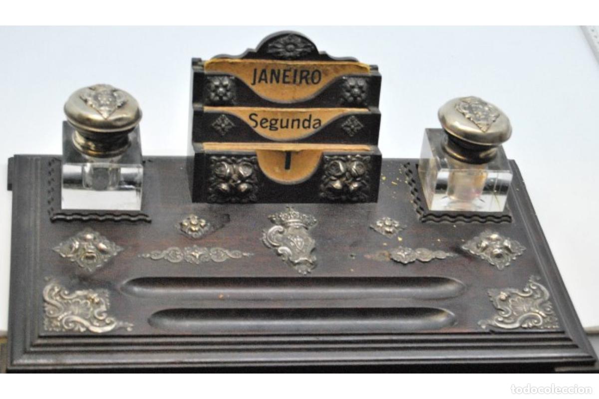 Antig&uuml;edades: Juego de tinteros de madera y plata. - Foto 10