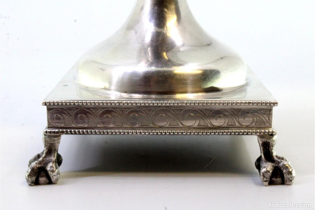 Antig&uuml;edades: urna de plata - Foto 2