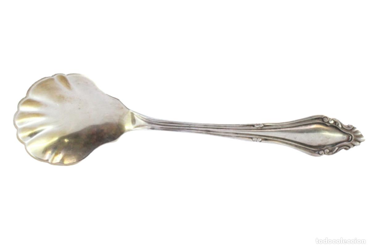 Antig&uuml;edades: cuchara de postre de plata - Foto 1