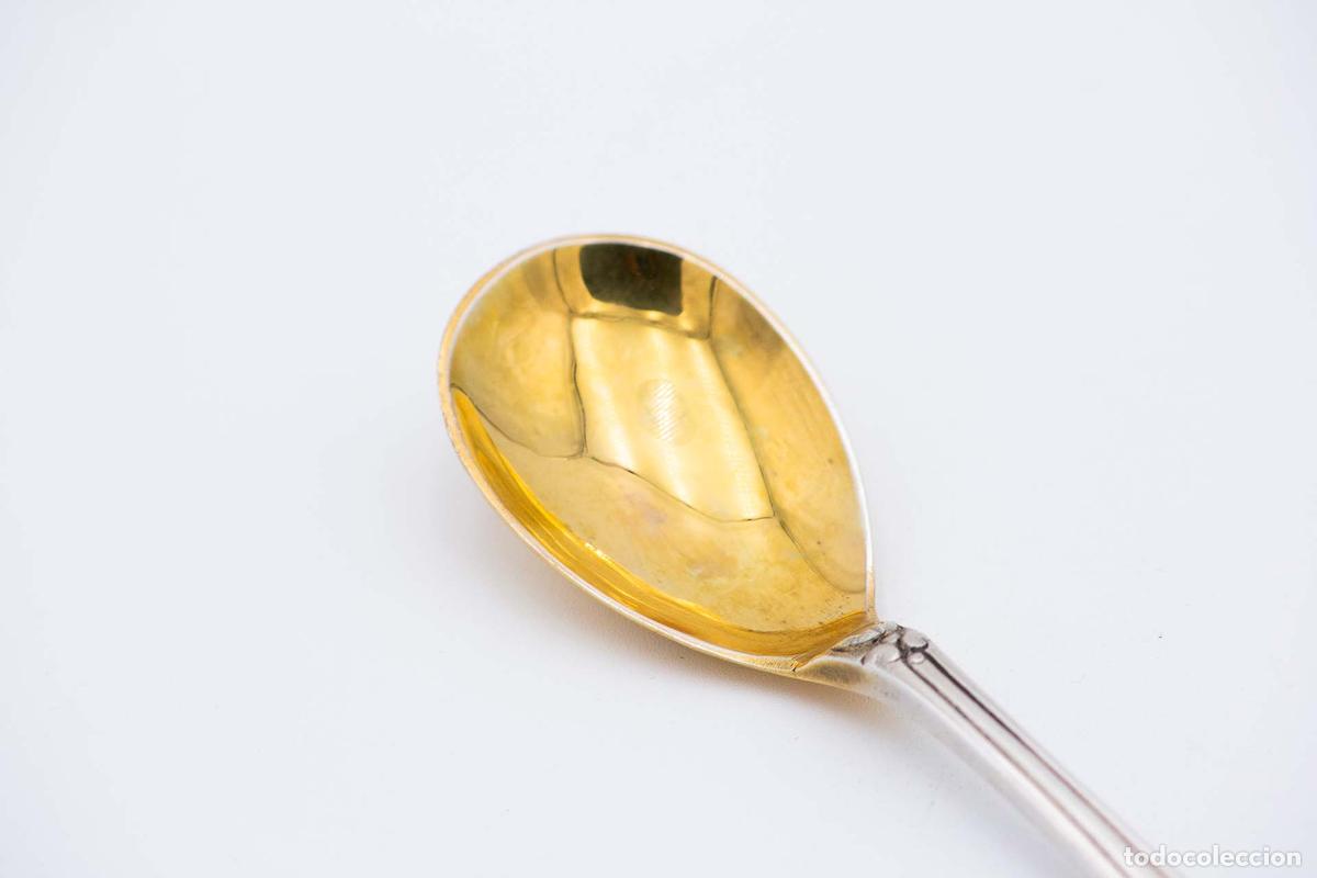 Antig&uuml;edades: cuchara de postre de plata - Foto 2