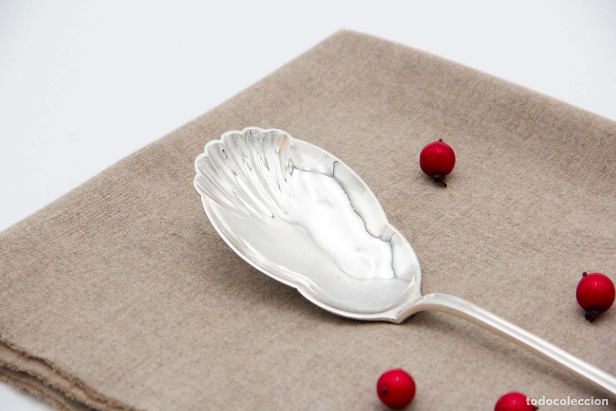 Antig&uuml;edades: cuchara de postre de plata - Foto 3