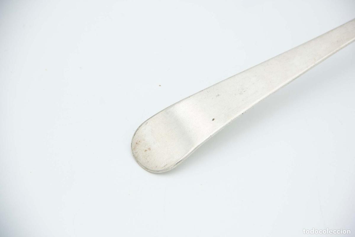 Antig&uuml;edades: Cuchar&oacute;n de sopa de plata - Foto 2