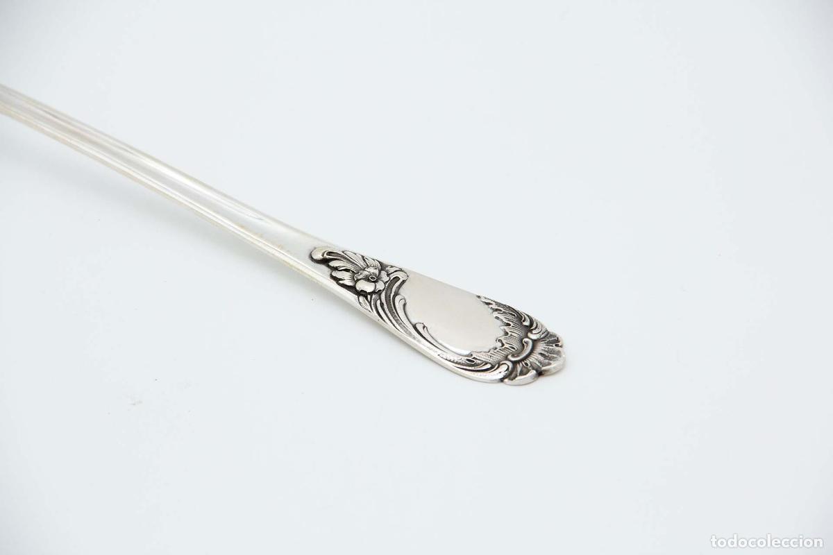 Antig&uuml;edades: Cuchar&oacute;n de sopa de plata - Foto 2