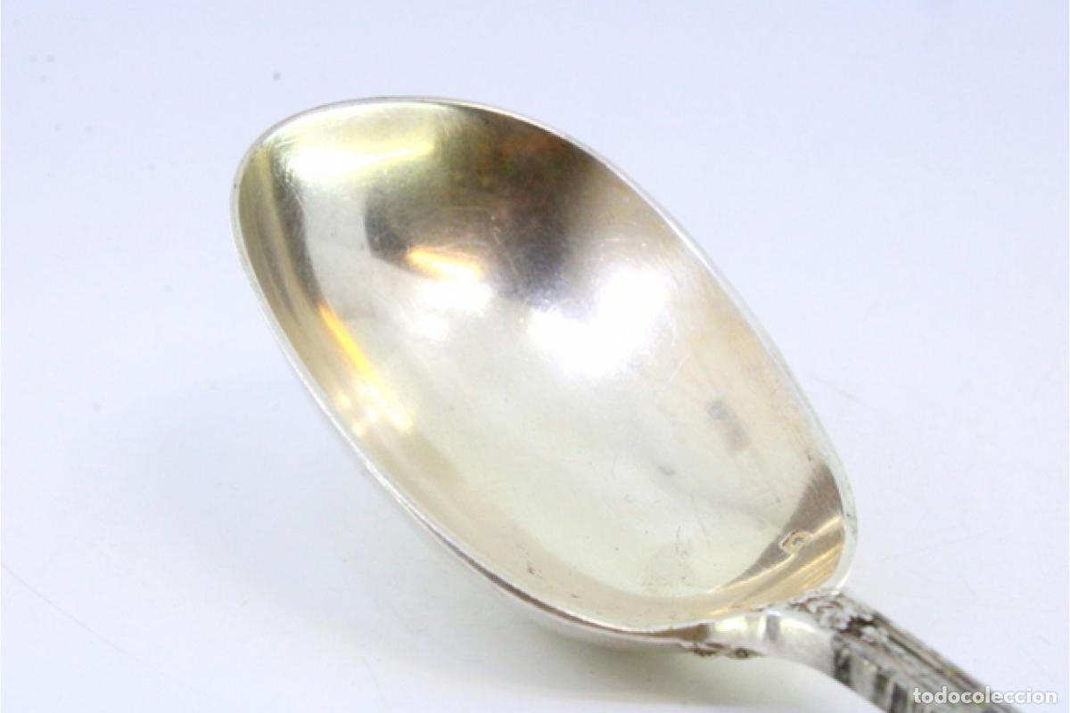 Antig&uuml;edades: cuchara de servir de plata - Foto 3