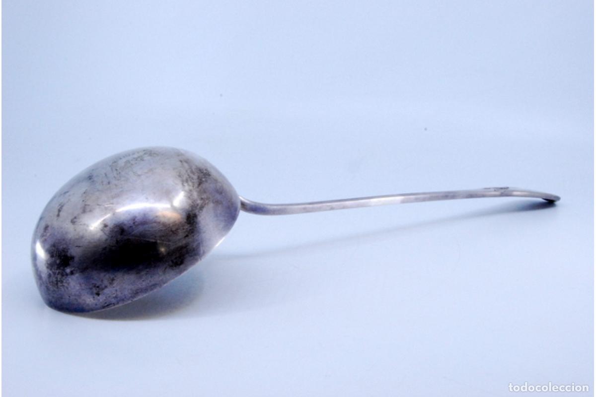 Antig&uuml;edades: Cuchar&oacute;n de sopa de plata - Foto 4