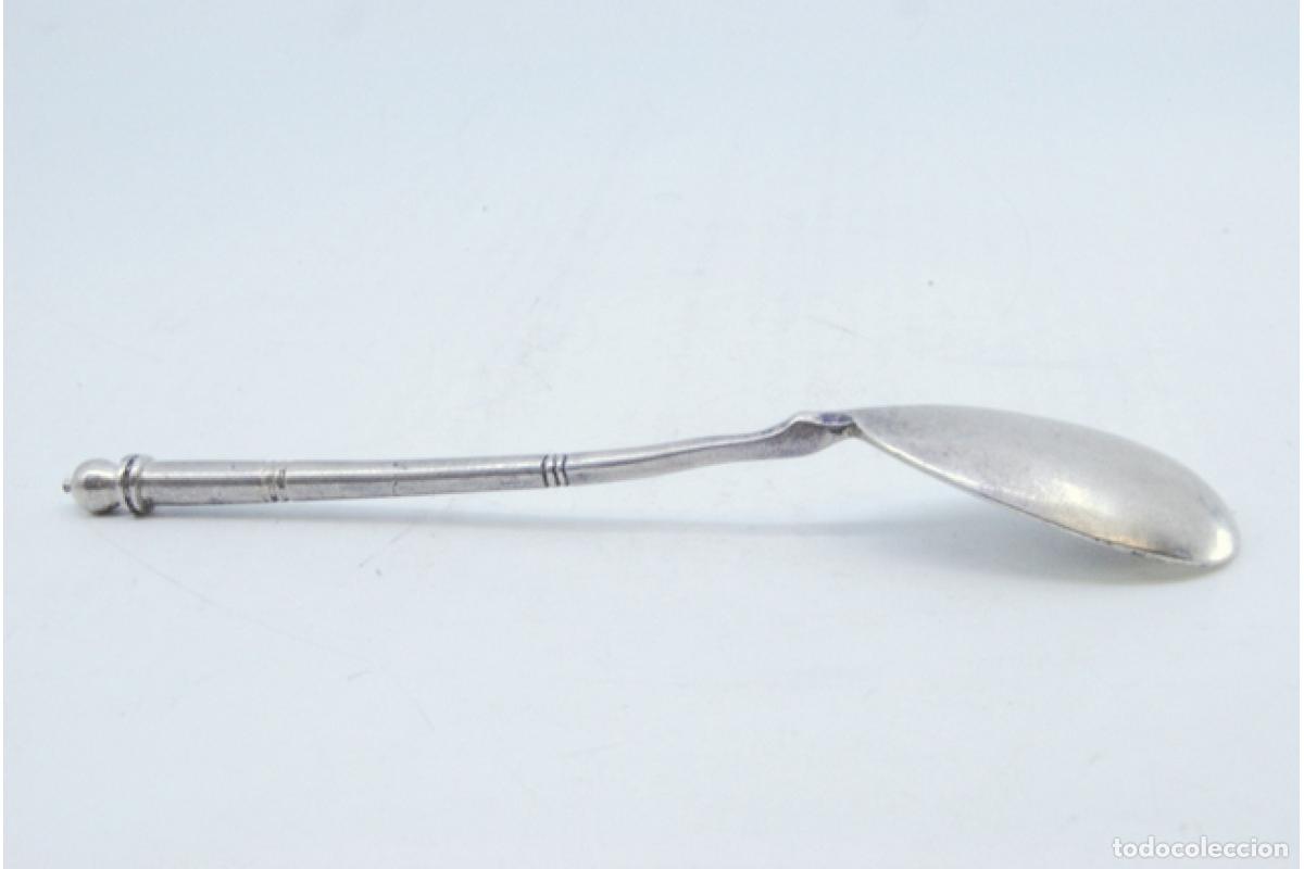 Antig&uuml;edades: cuchara de postre de plata - Foto 3