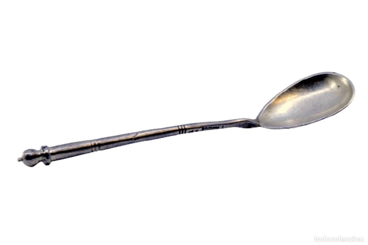 Antig&uuml;edades: cuchara de postre de plata - Foto 1