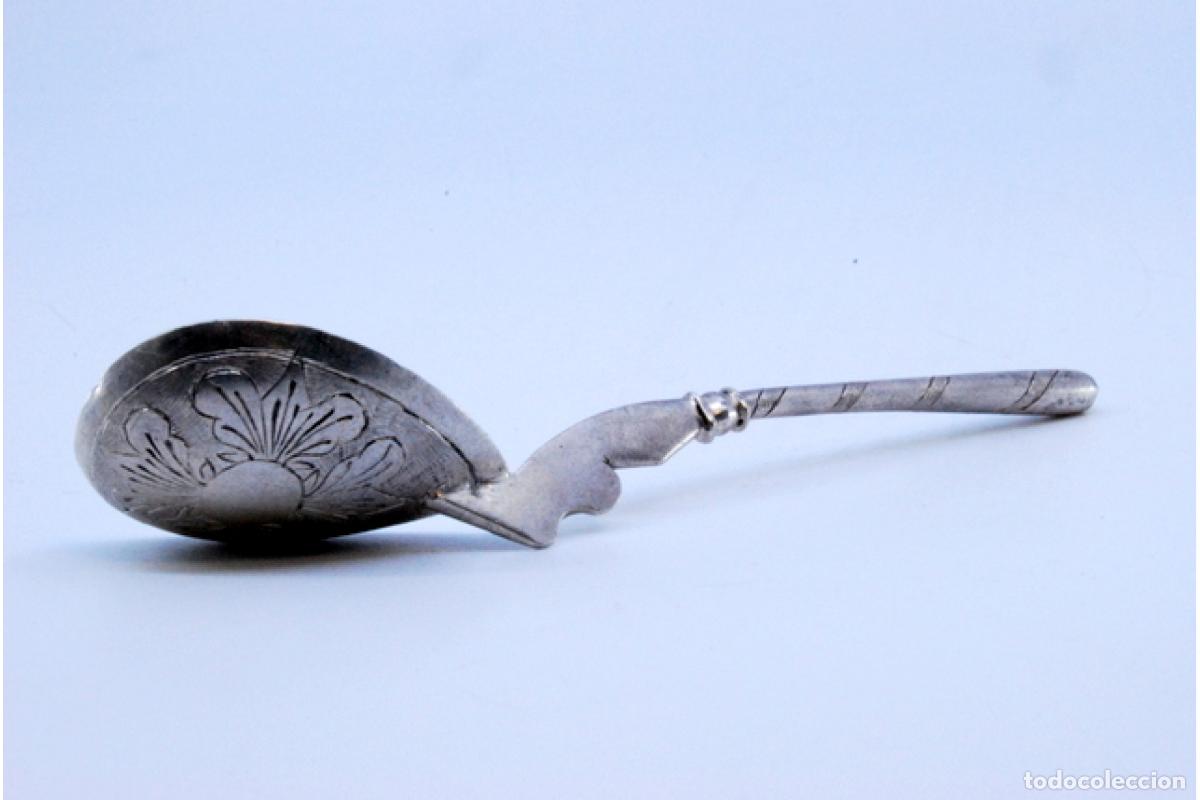 Antig&uuml;edades: cuchara de postre de plata - Foto 7