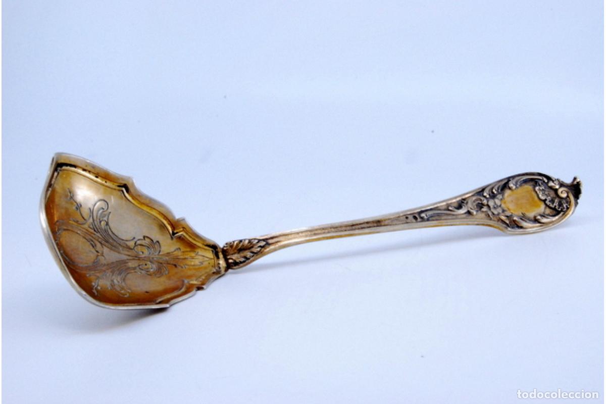 Antig&uuml;edades: Cuchara de postre de plata ba&ntilde;ada en oro - Foto 3
