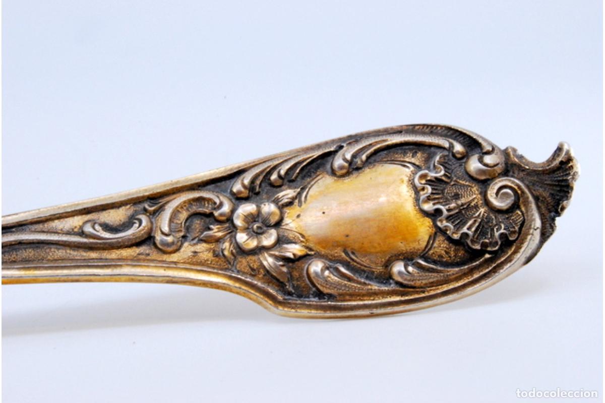 Antig&uuml;edades: Cuchara de postre de plata ba&ntilde;ada en oro - Foto 8