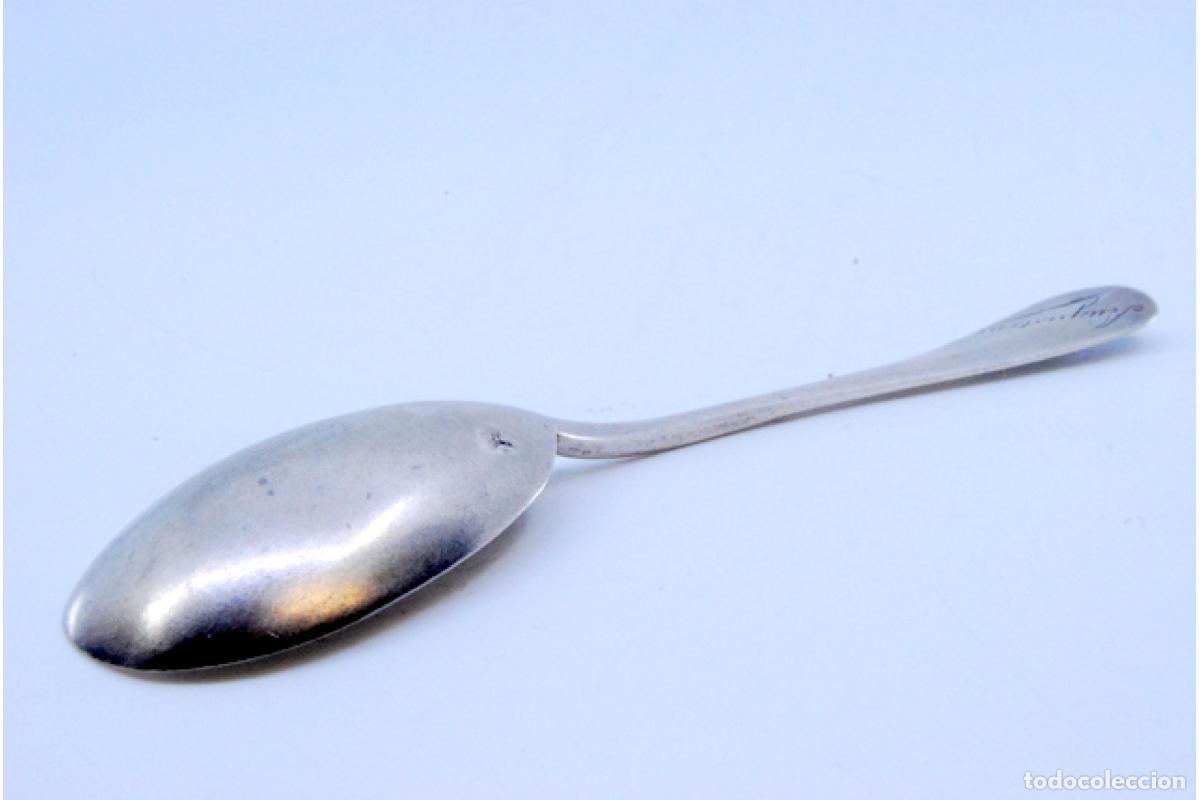 Antig&uuml;edades: cuchara de postre de plata - Foto 3