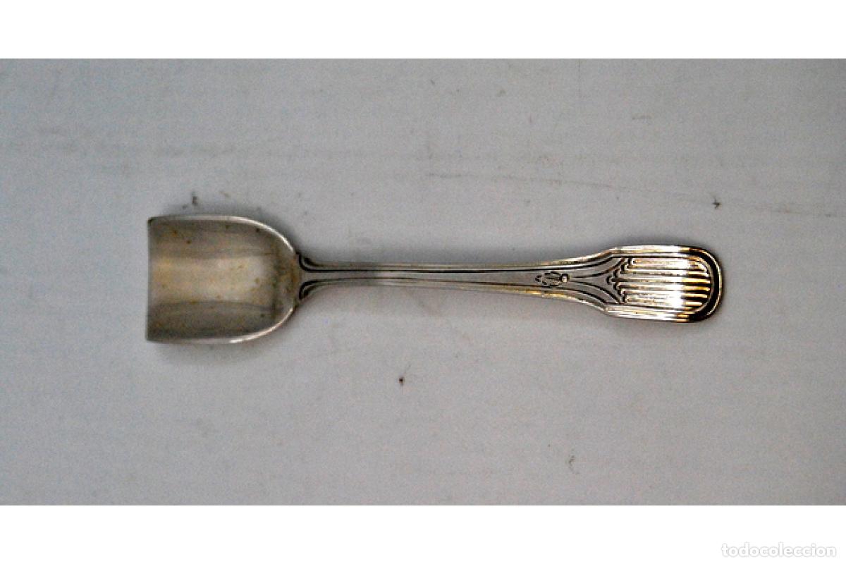 Antig&uuml;edades: cuchara de postre de plata - Foto 2