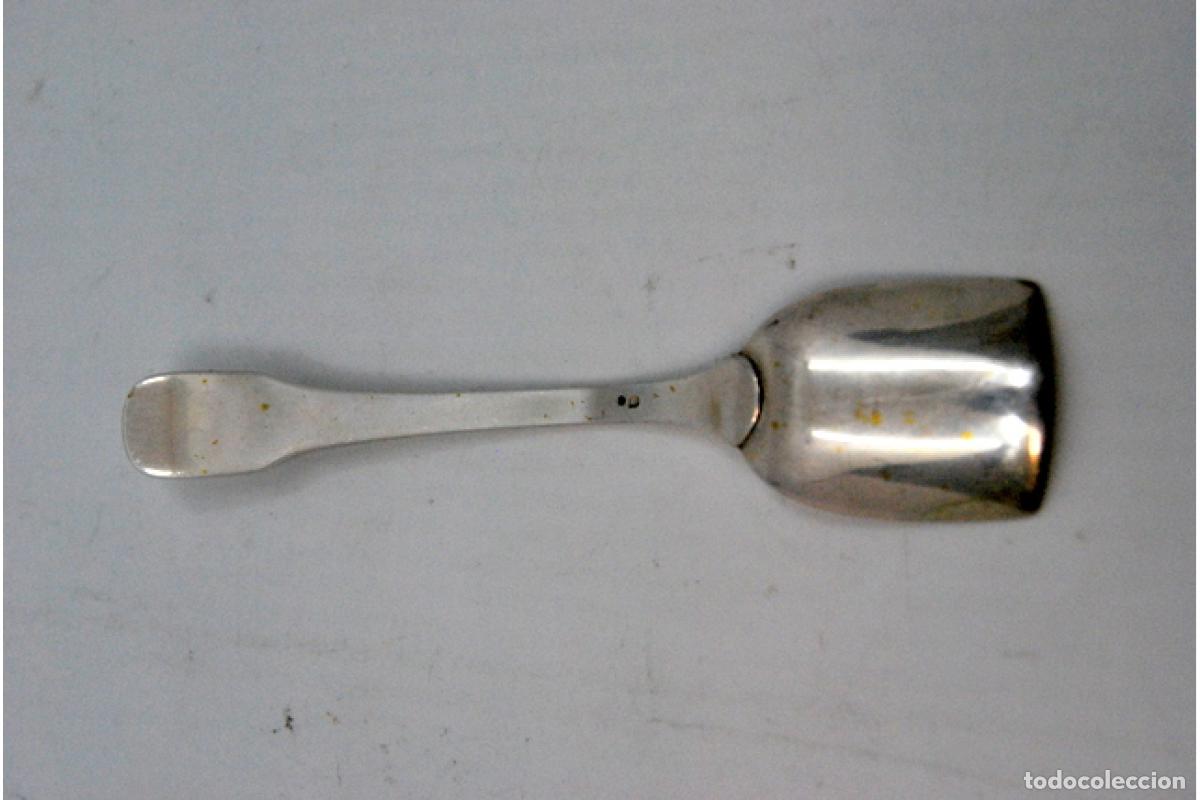 Antig&uuml;edades: cuchara de postre de plata - Foto 5