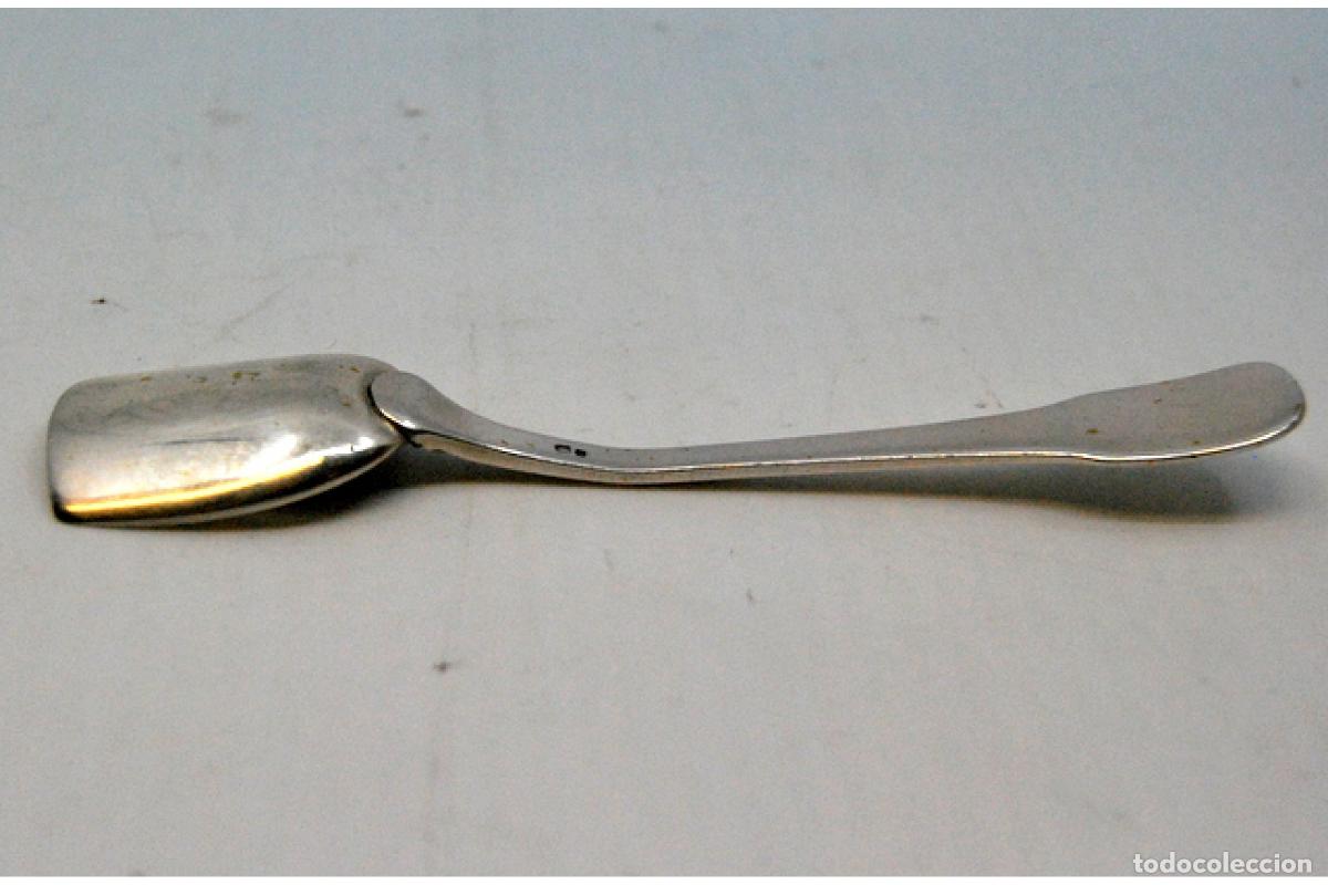 Antig&uuml;edades: cuchara de postre de plata - Foto 6