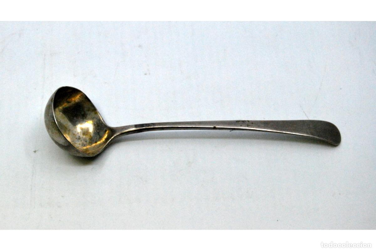 Antig&uuml;edades: cuchara de salsa de plata - Foto 3