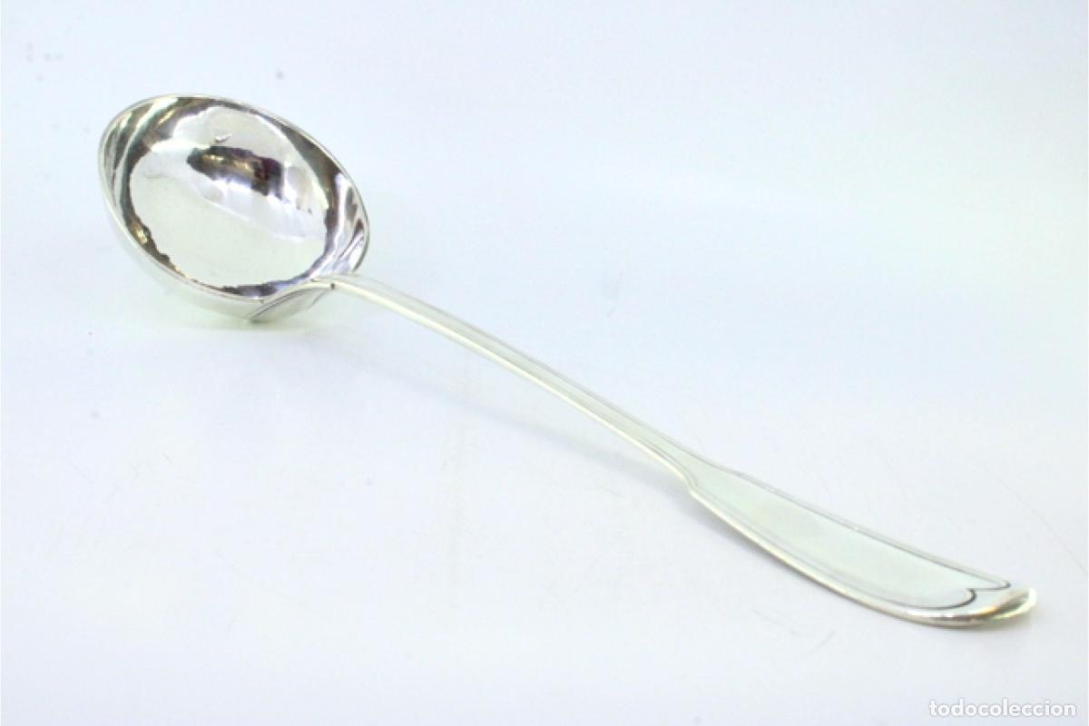 Antig&uuml;edades: Cuchar&oacute;n de sopa de plata - Foto 2
