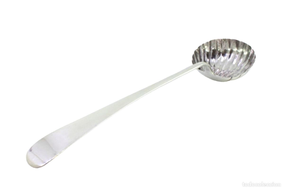 Antig&uuml;edades: Cuchar&oacute;n de sopa de plata - Foto 1