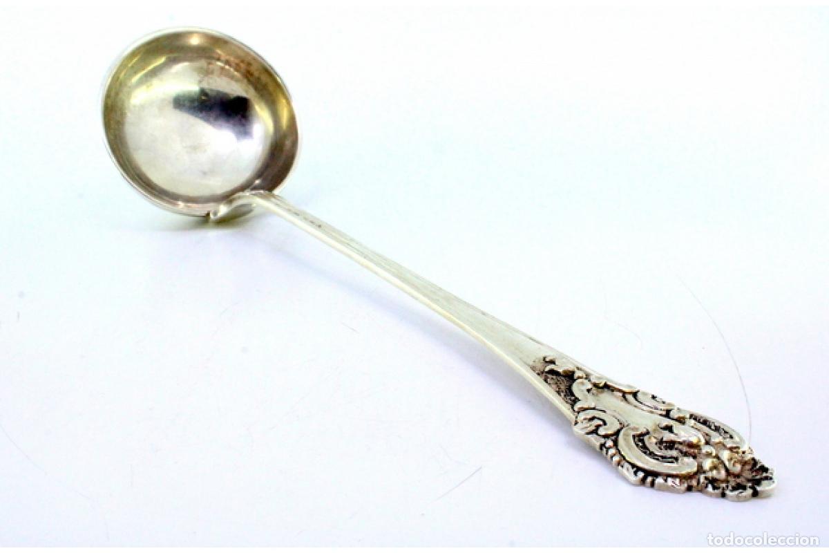 Antig&uuml;edades: Cuchar&oacute;n de sopa de plata - Foto 3