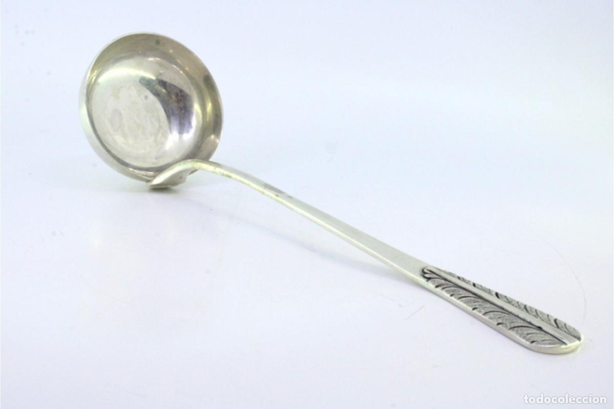 Antig&uuml;edades: Cuchar&oacute;n de sopa de plata - Foto 3