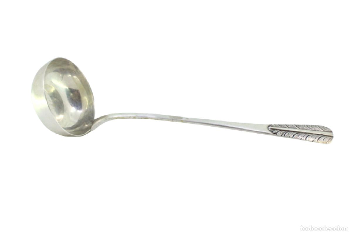 Antig&uuml;edades: Cuchar&oacute;n de sopa de plata - Foto 1