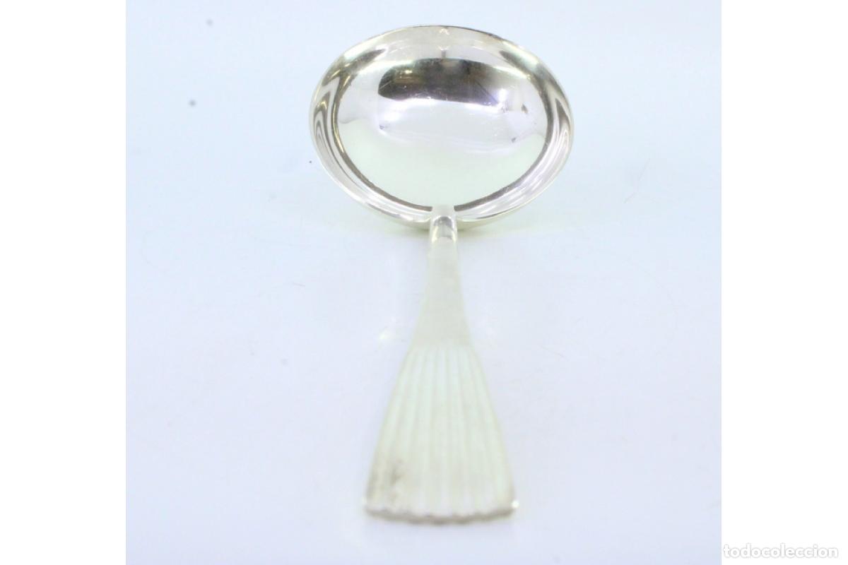 Antig&uuml;edades: Cuchar&oacute;n de sopa de plata - Foto 2