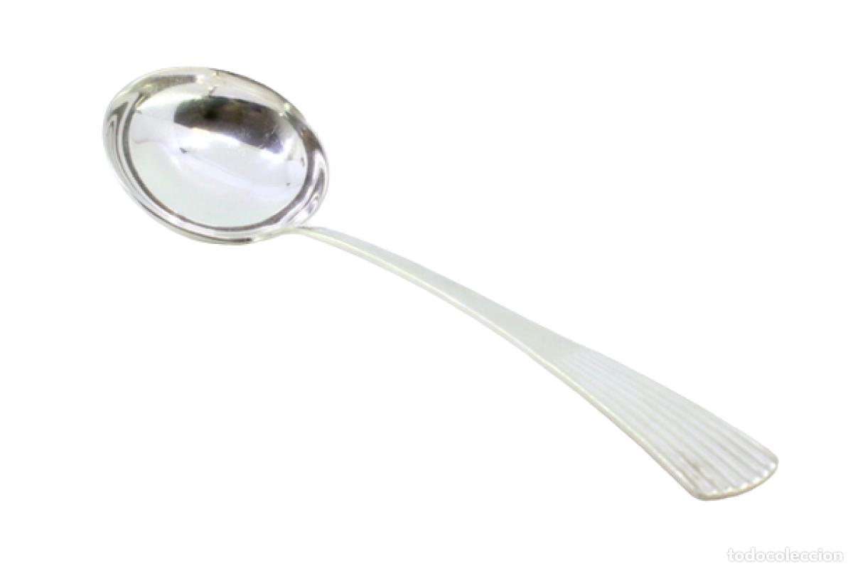 Antig&uuml;edades: Cuchar&oacute;n de sopa de plata - Foto 1