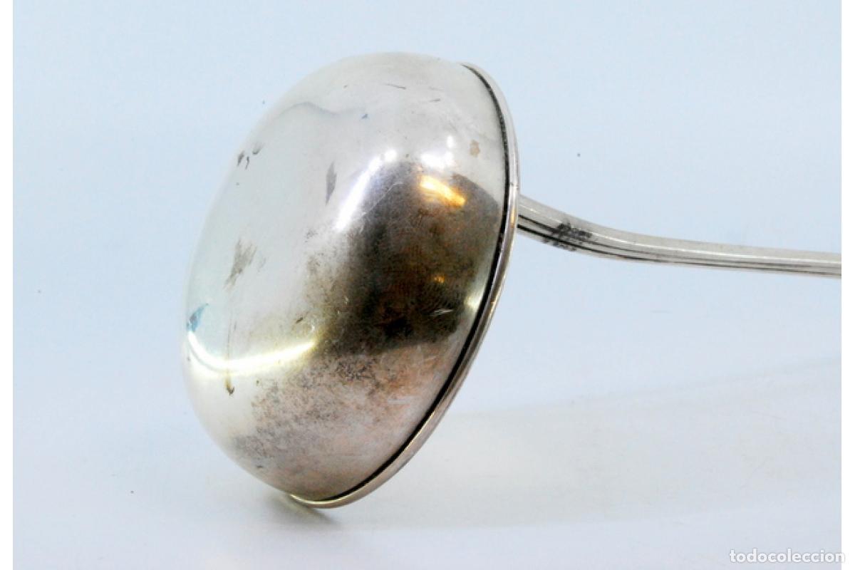 Antig&uuml;edades: Cuchar&oacute;n de sopa de plata - Foto 2