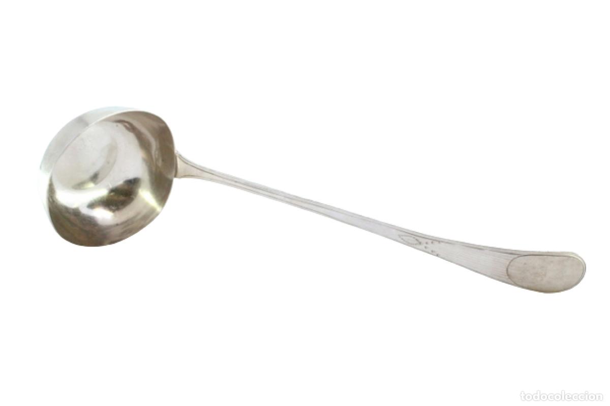 Antig&uuml;edades: Cuchar&oacute;n de sopa de plata - Foto 1