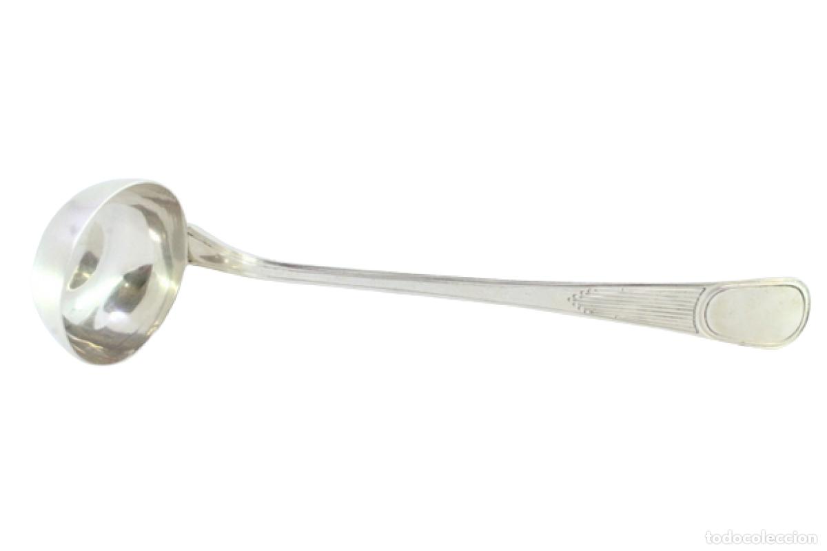Antig&uuml;edades: Cuchar&oacute;n de sopa de plata - Foto 1