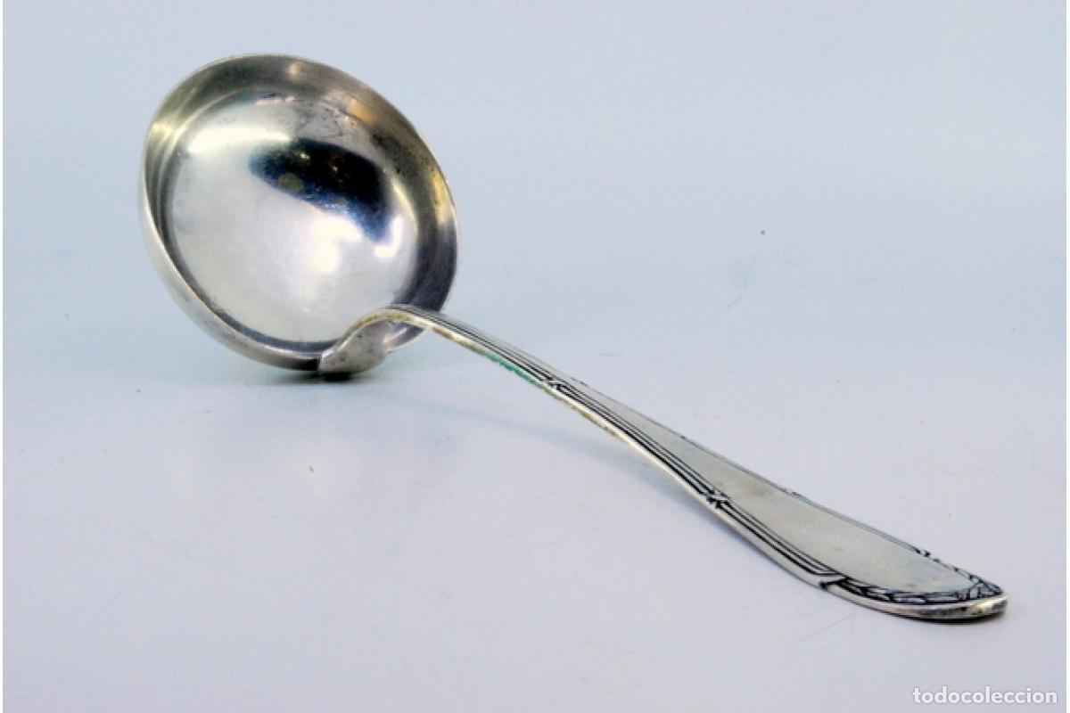 Antig&uuml;edades: Cuchar&oacute;n de sopa de plata - Foto 2