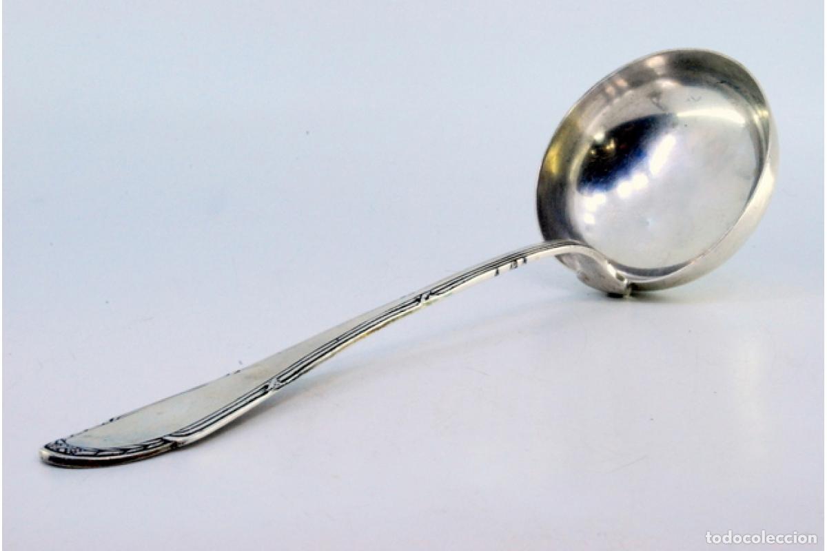 Antig&uuml;edades: Cuchar&oacute;n de sopa de plata - Foto 3
