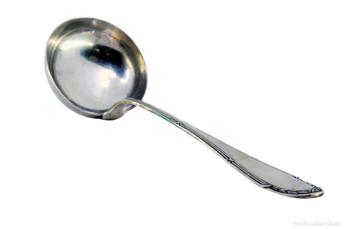 Antig&uuml;edades: Cuchar&oacute;n de sopa de plata - Foto 1