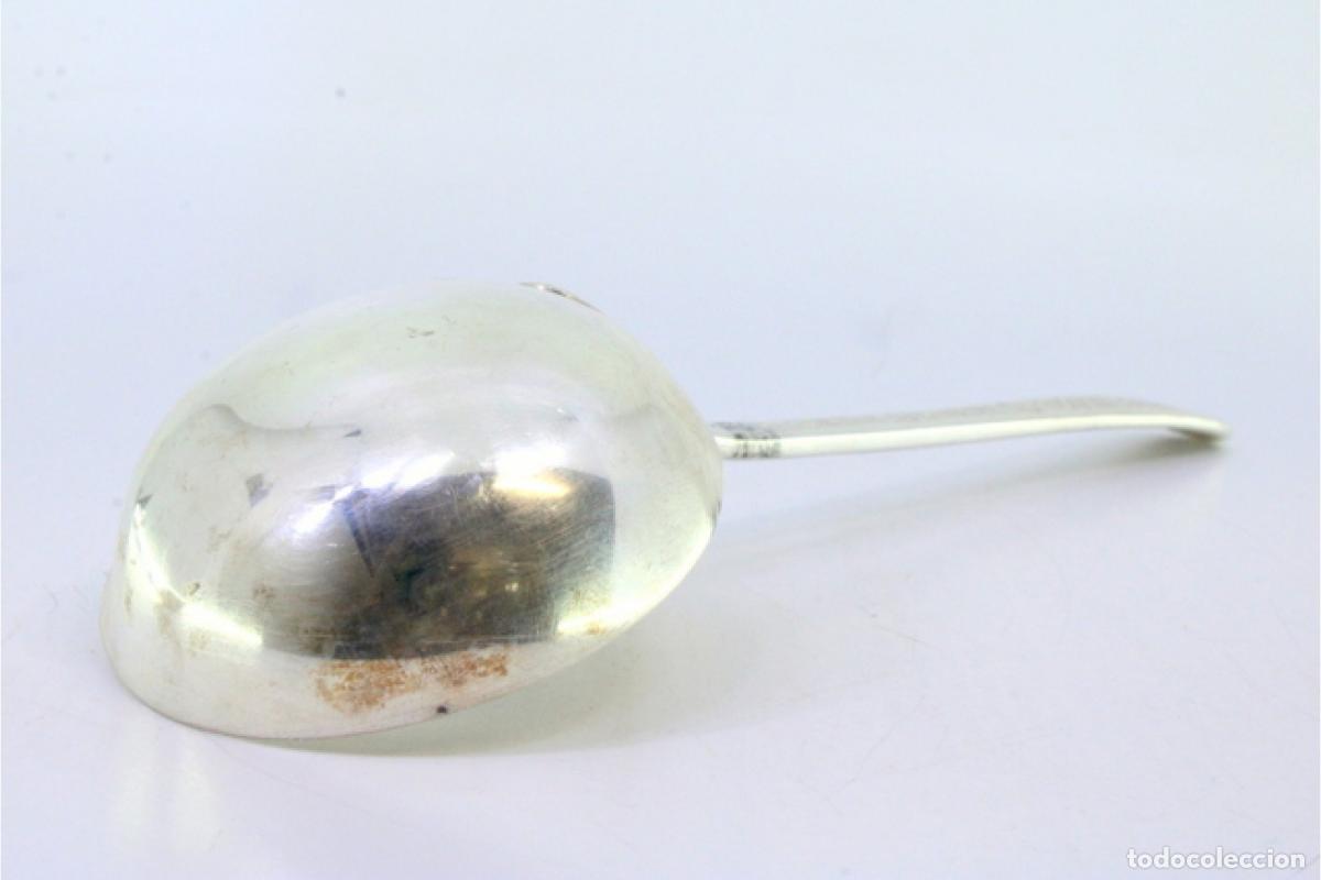 Antig&uuml;edades: Cuchar&oacute;n de sopa de plata - Foto 3