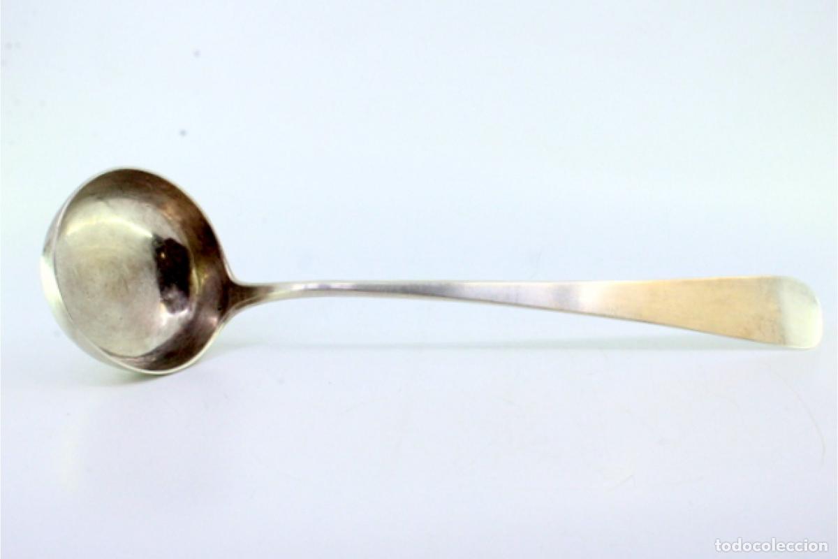 Antig&uuml;edades: Cuchar&oacute;n de sopa de plata - Foto 2
