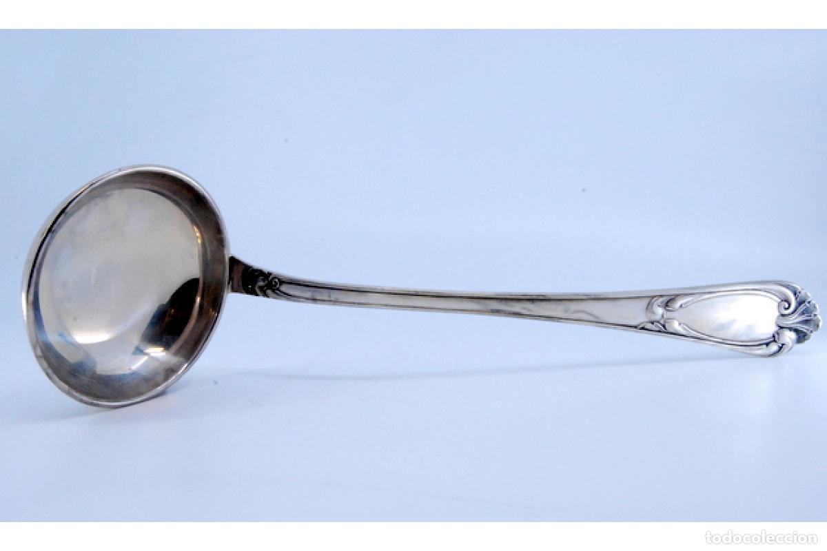 Antig&uuml;edades: Cuchar&oacute;n de sopa de plata - Foto 2