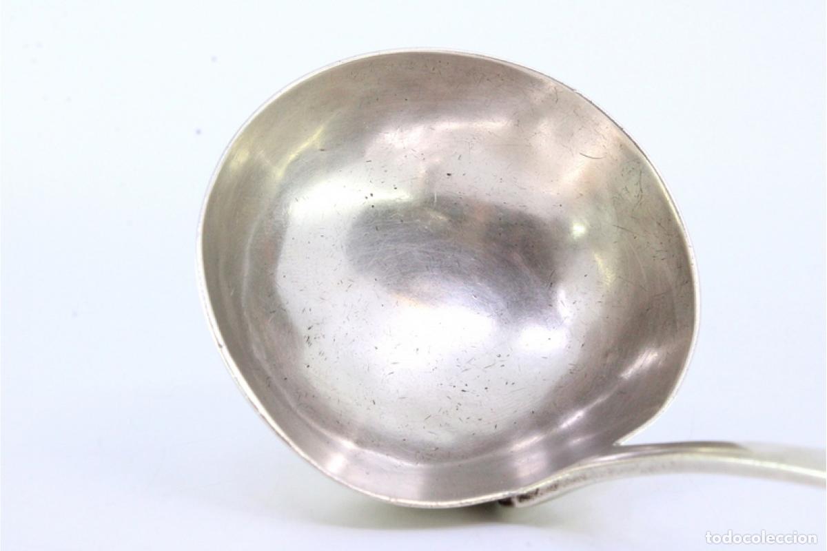 Antig&uuml;edades: Cuchar&oacute;n de sopa de plata - Foto 4