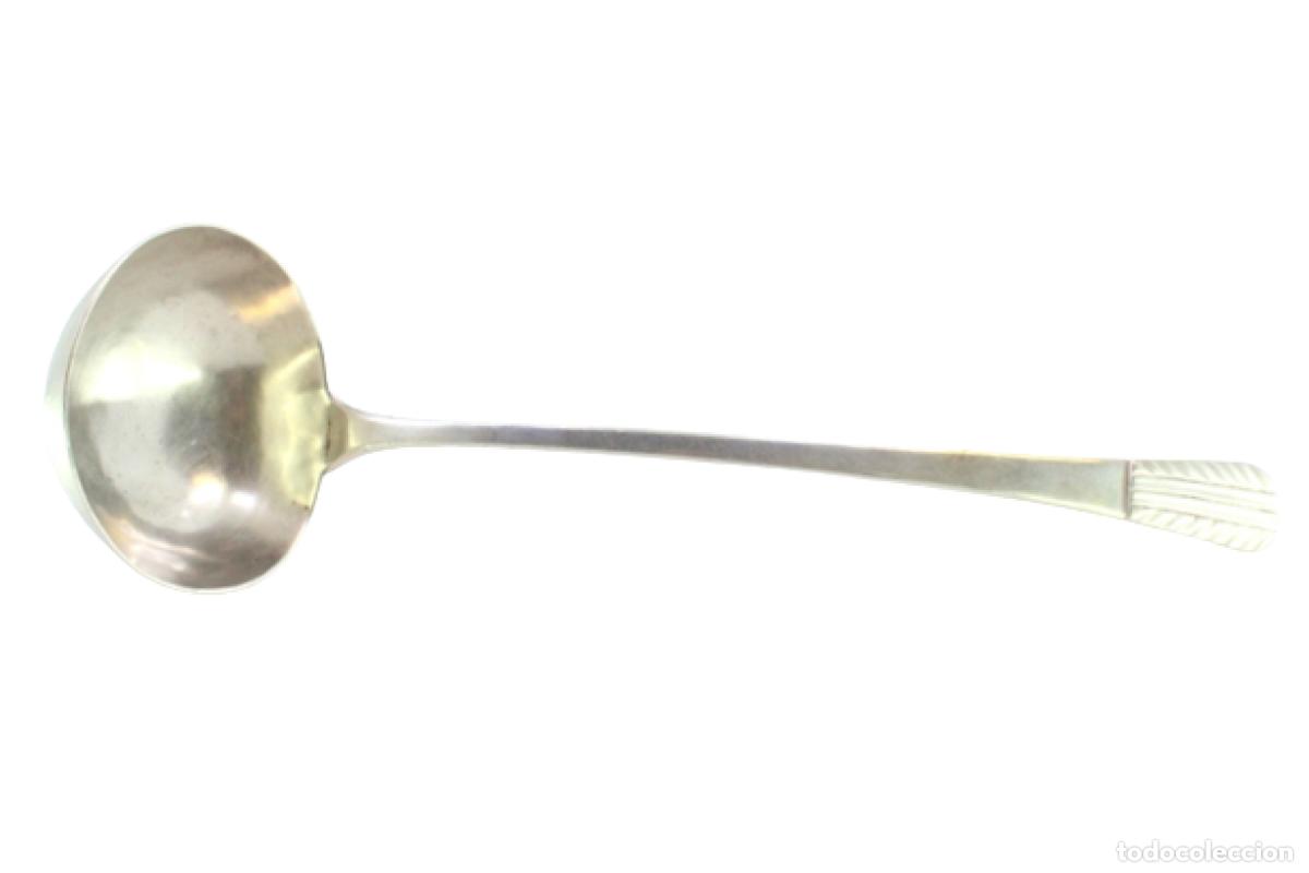 Antig&uuml;edades: Cuchar&oacute;n de sopa de plata - Foto 1
